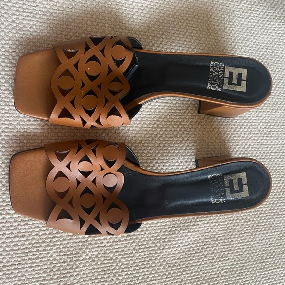 Emanuele Crasto Cognac Italian Leather Cutout Slides Block Heel 2.5” Size EU 41 - Picture 2 of 6